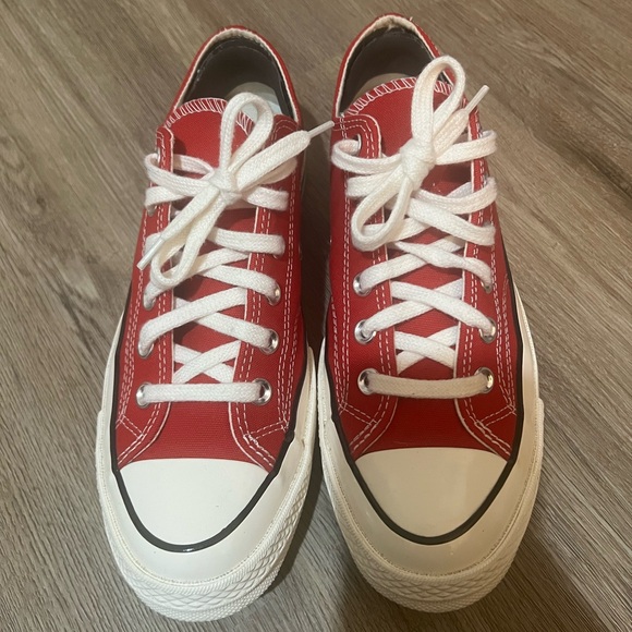 Converse Unisex Canvas Sneakers - Picture 3 of 5